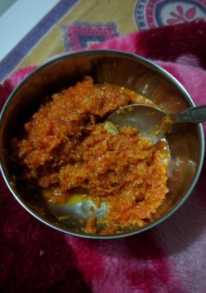 गाजर का हलवा (gajar ka halwa recipe in Hindi) रेसिपी मुख्य फोटो