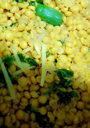 A picture of Chanay ki bhunni daal.