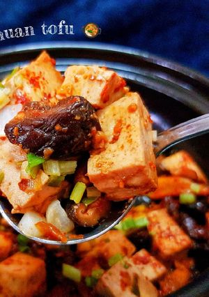 Hình của món Đậu hũ Tứ Xuyên 🥘.