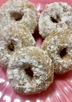 A picture of Cake Donuts.