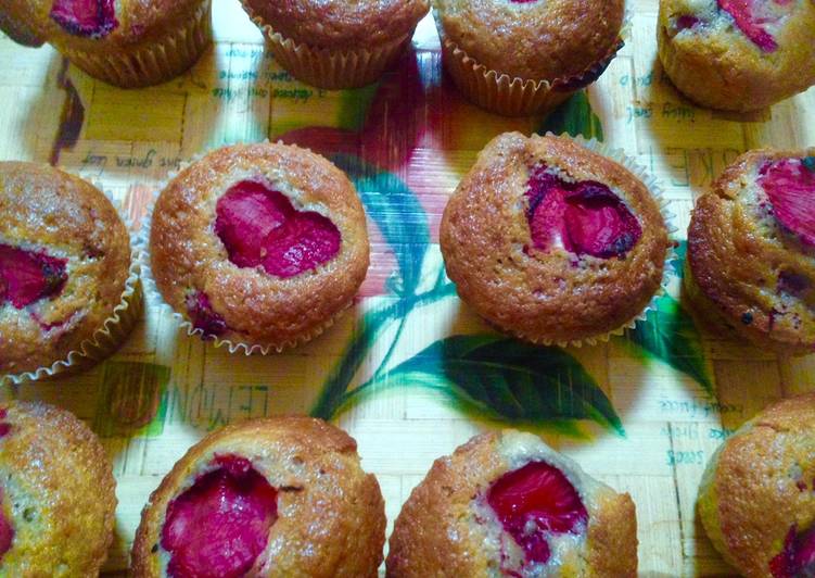 Recipe of Favorite Strawberry cupcakes