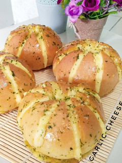 Foto resep Korean Garlic Cheese Bread