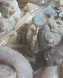 Canh măng hầm giò heo