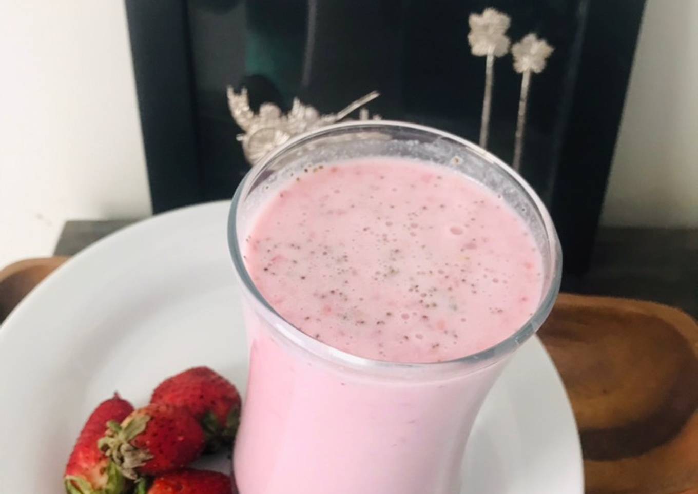 Strawberry and banana smoothie