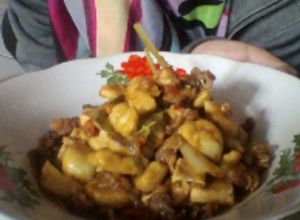 Foto resep Semur Beton Pedas Asin