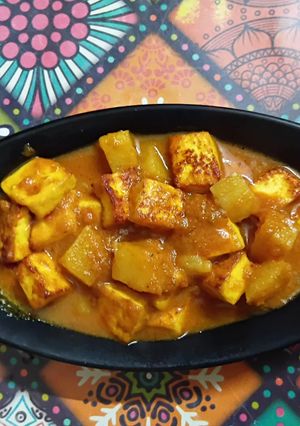 A picture of Niramish Paneer Dalna Bengali Style.