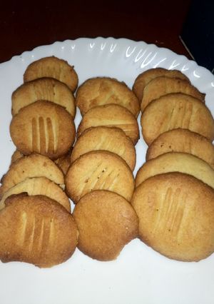 A picture of Easy vanilla cookies.