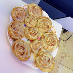 A picture of Cinnamon rolls.