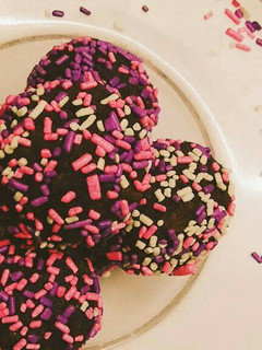 Una foto de Trufas de Galletitas de Algarroba y Dulce de Leche