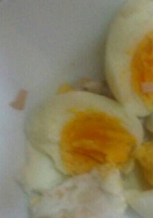A picture of Boiled eggs.