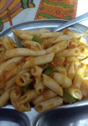 A picture of Red sause pasta.
