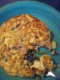 Tortilla de huevo a la mexicana con flor de calabaza
