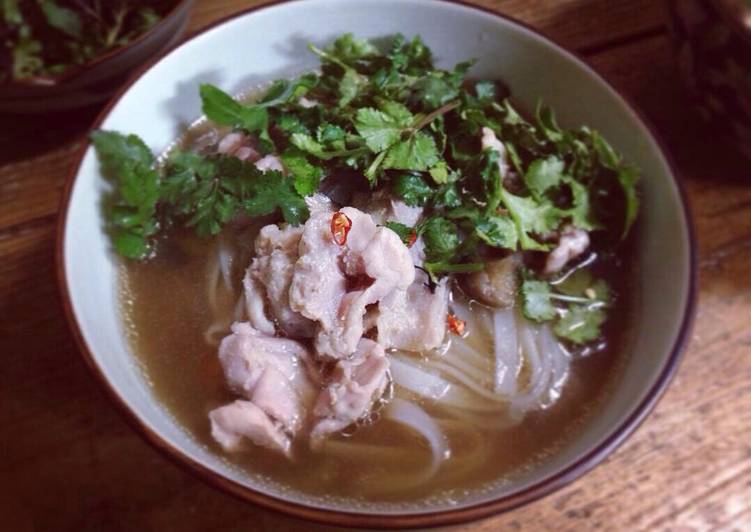 Get Breakfast of Vietnamese-style Pho Noodle Soup