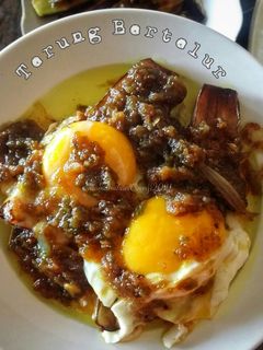Gambar Terung Bertelur