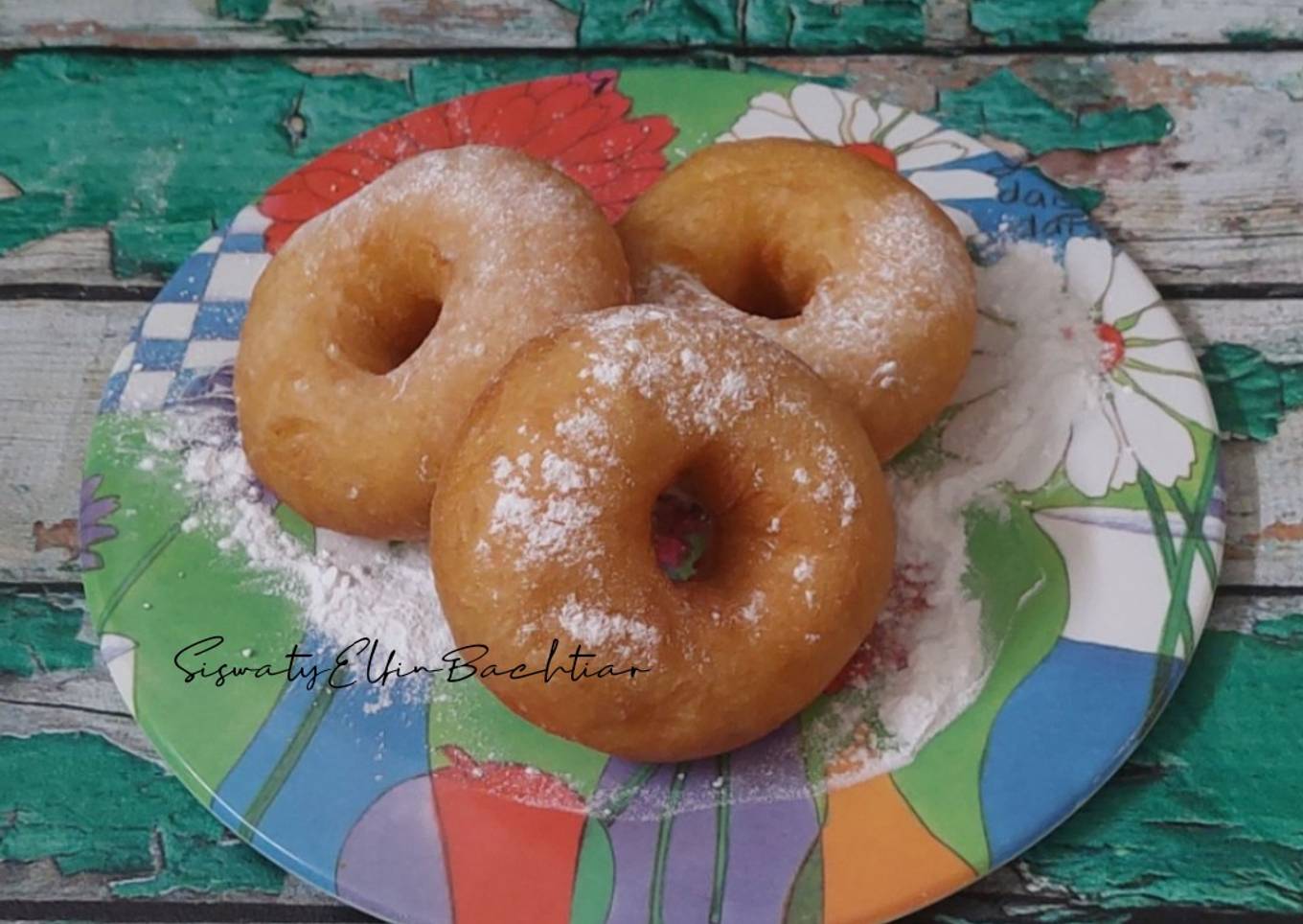 Donat Tanpa Ulen