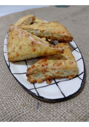 Una foto de Scones de queso y orégano ✨