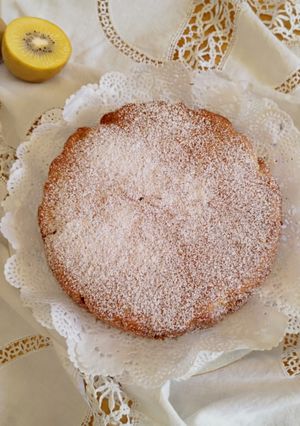 Foto di Torta al kiwi giallo