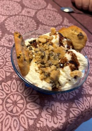 Une photo de Coupe de glaces cookies