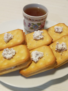 عکسی از دستور فینگر فود پنیر صبحانه😍