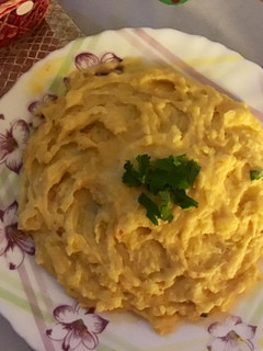 A picture of Mashed potatoes.