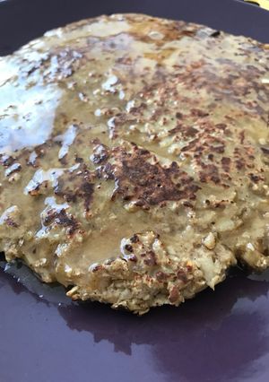 Una foto de Tortilla dulce de manzana 🍎 y avena