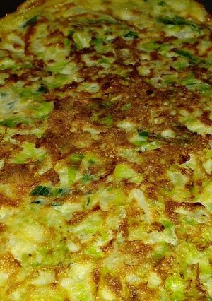 ক্যাবেজ ওমলেট (cabbage omelette recipe in Bengali) রেসিপির প্রধান ছবি