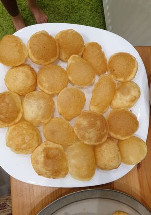 A picture of Gol gappa.