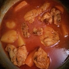 Chicken in tomato sauce A picture of Chicken in tomato sauce.