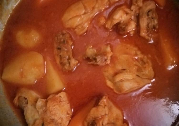 Recipe of Award-winning Chicken in tomato sauce