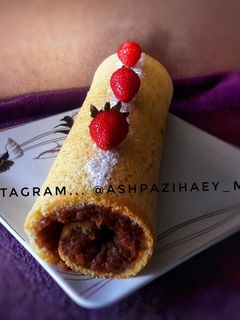 عکسی از دستور کیک رولی سیب