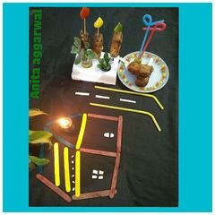 A picture of Veggie traffic lights fried ice cream sticks.