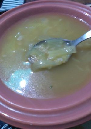 Una foto de Sopa de cebolla y avena