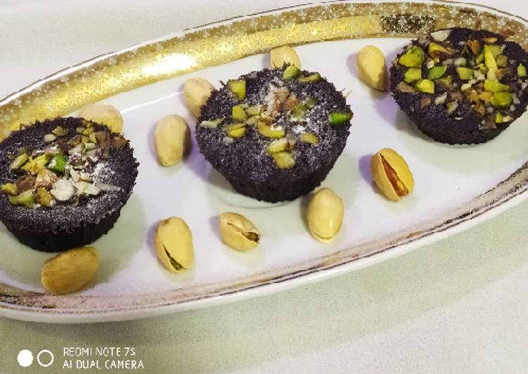 Step-by-Step Guide to Prepare Any-night-of-the-week Oreo Pistachios Muffins