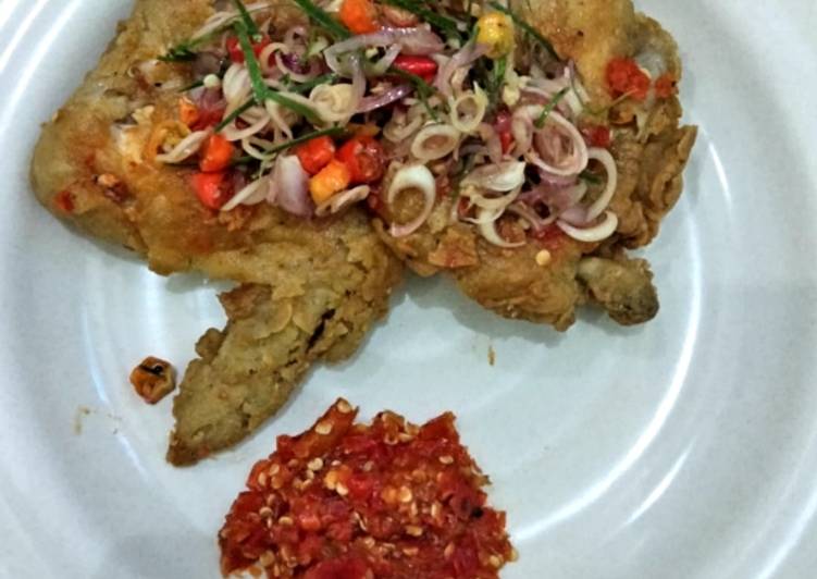 Resep Ayam geprek oleh Ayu Dewwi - Cookpad