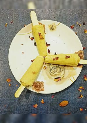 A picture of Malai Kulfi.