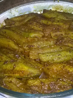 भरवां तोरी(Bharwa tori recipe in Hindi) रेसिपी मुख्य फोटो