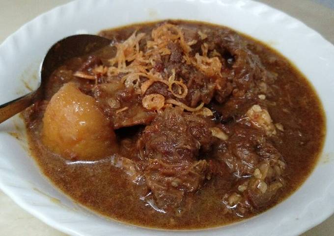 Semur kambing kentang