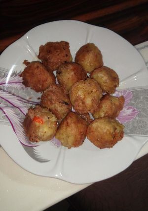 A picture of Yam balls.