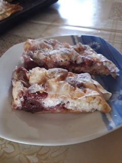Meggyes-túrós fahéjas rétes recept fotója