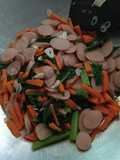 Tumis casim wortel dan sosis sederhana
