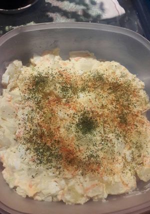 A picture of Granny's Potato Salad.