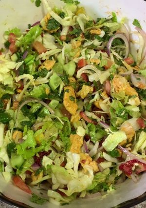 A picture of Strawberry and Chicken Salad.