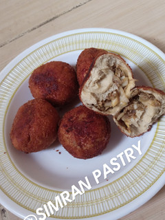 A picture of Flour balls.