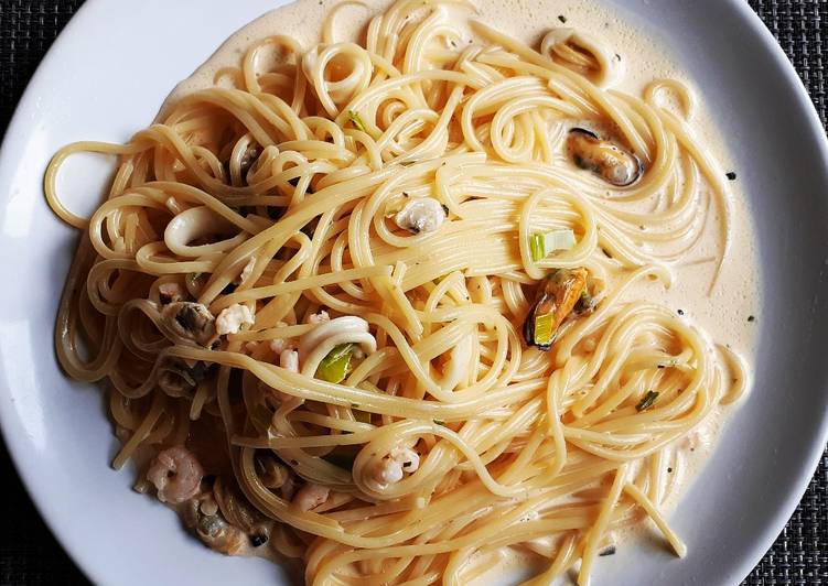 Recipe of Super Quick Homemade Seafood pasta