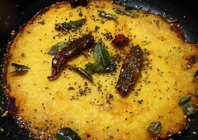 Recipe of Quick Pan Handwa