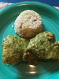 Pollo en salsa cremosa de chile poblano