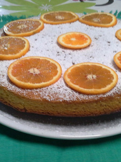 Una foto de Tarta de naranja - sin mantequilla, sin huevos y sin leche