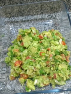 Una foto de Guacamole suave y fácil