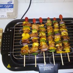 A picture of Chicken Kebabs.