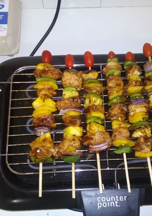 A picture of Chicken Kebabs.